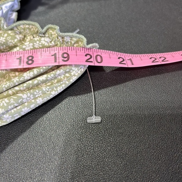 ALTAR’D STATE Green Floral,double ruffle hemline,ruffle scoop neck,shirred waist - Picture 7 of 8